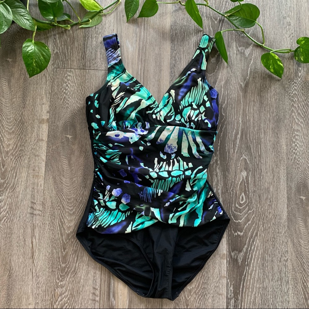 One piece swimsuit, gathered turquoise pattern and black, size 6